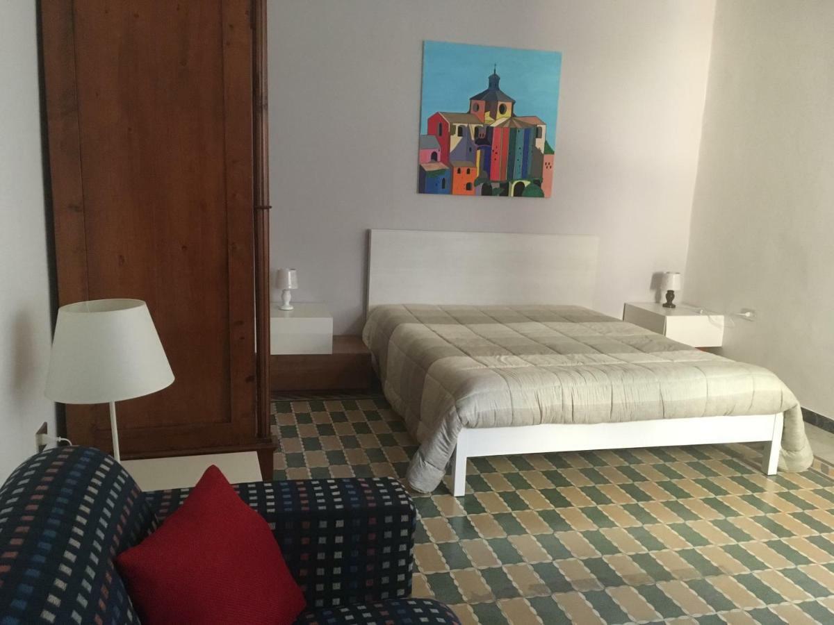 Casa Vacanze Pizzicanto Irsina Exteriör bild